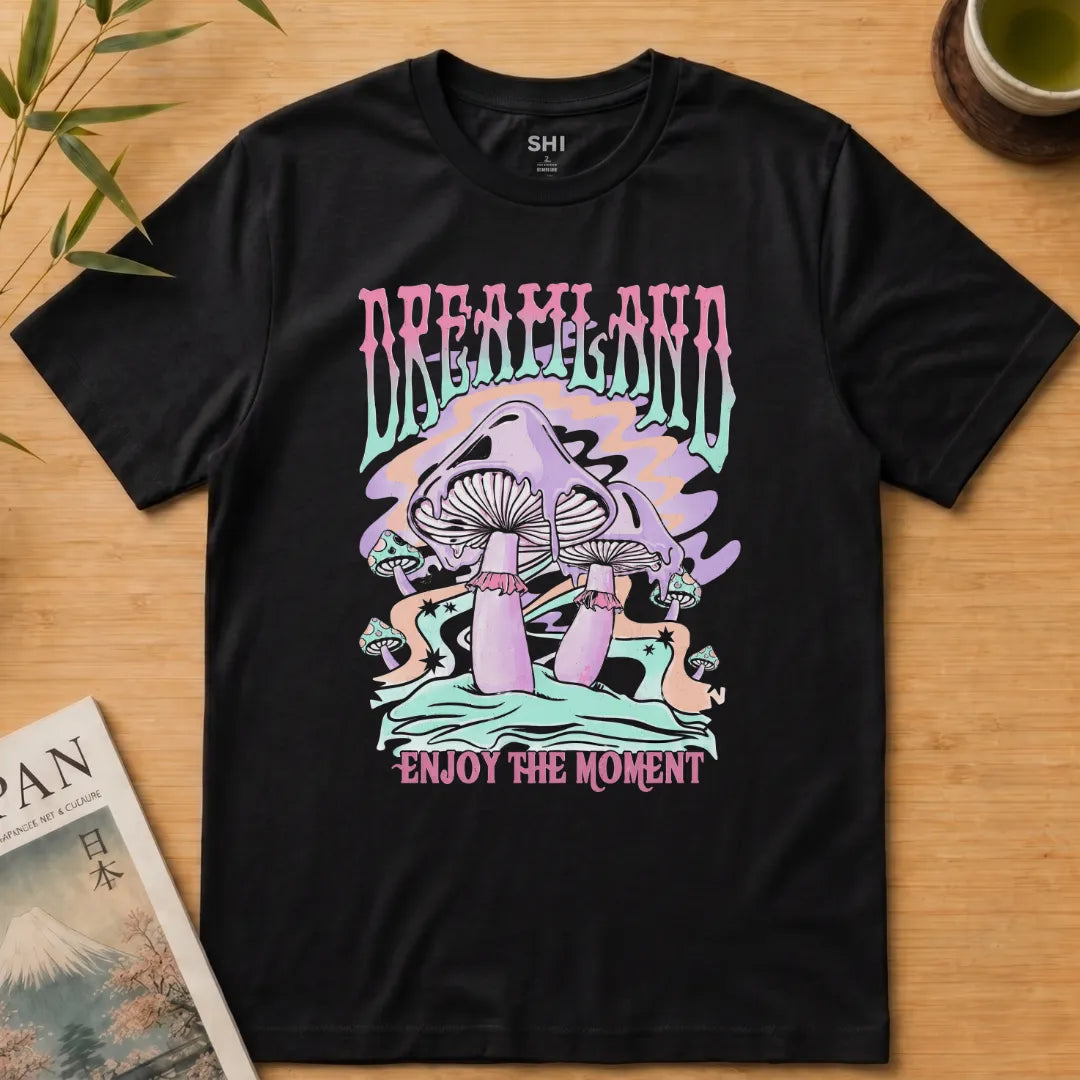 Dreamland Enjoy the Moment - Premium Graphic Tee