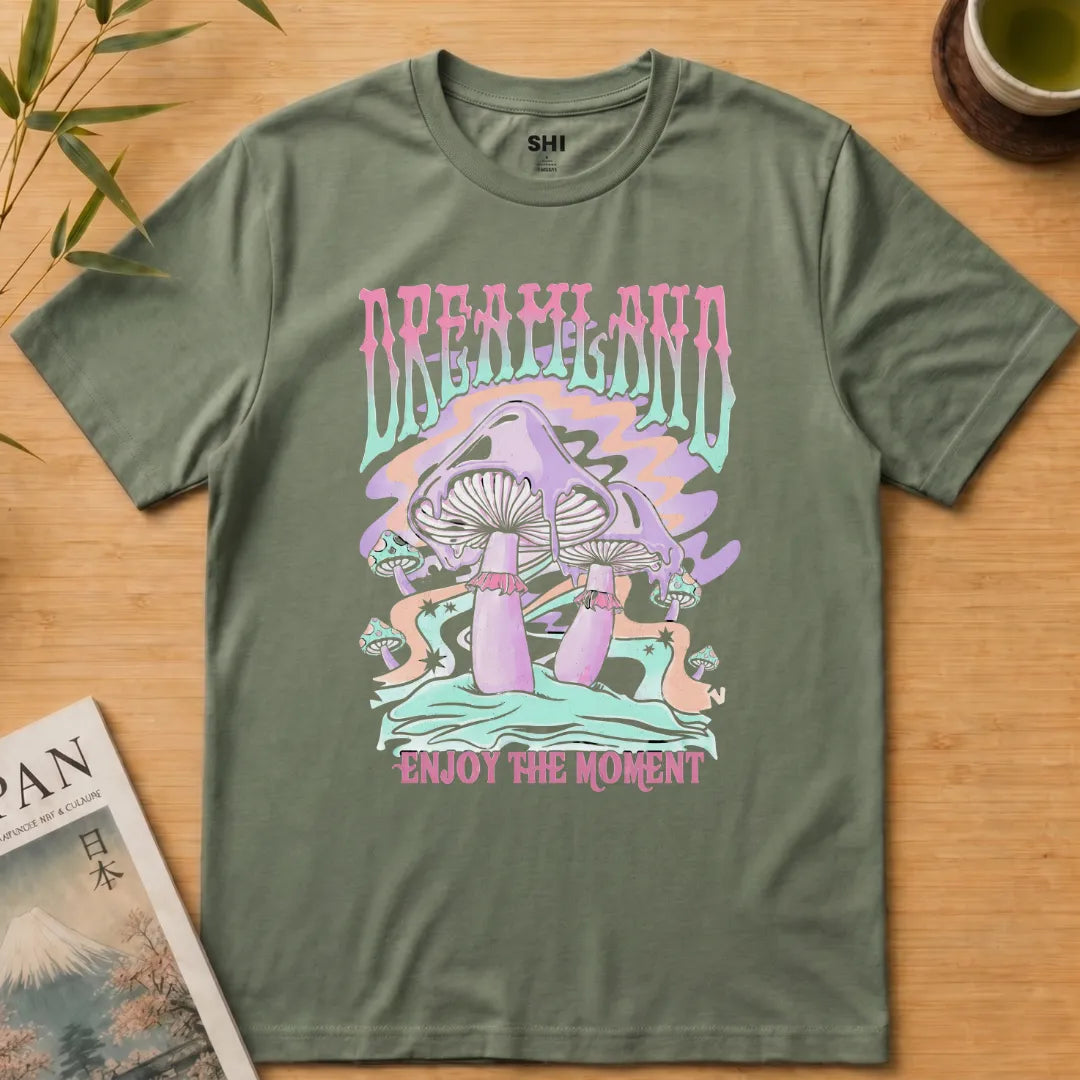 Dreamland Enjoy the Moment - Premium Graphic Tee
