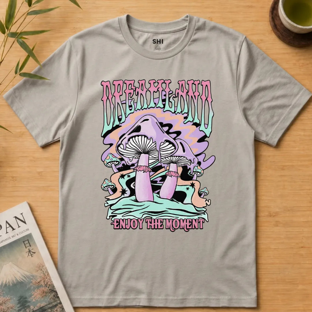 Dreamland Enjoy the Moment - Premium Graphic Tee